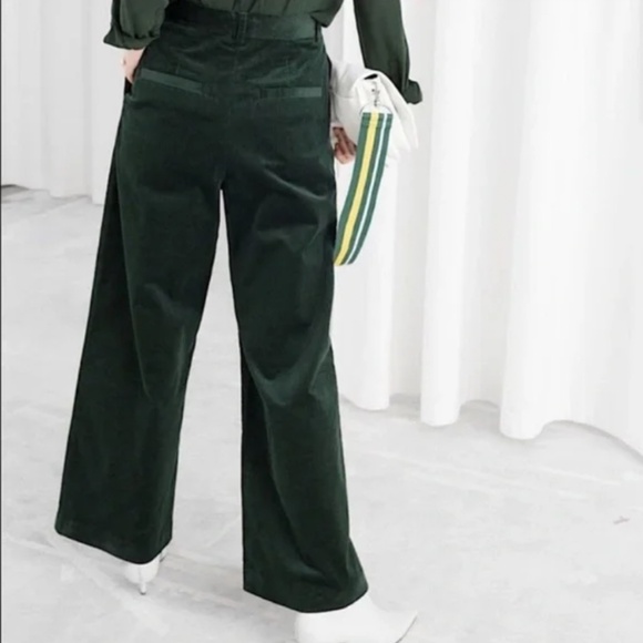 & Other Stories wide wale forest green corduroy pants - Picture 2 of 11